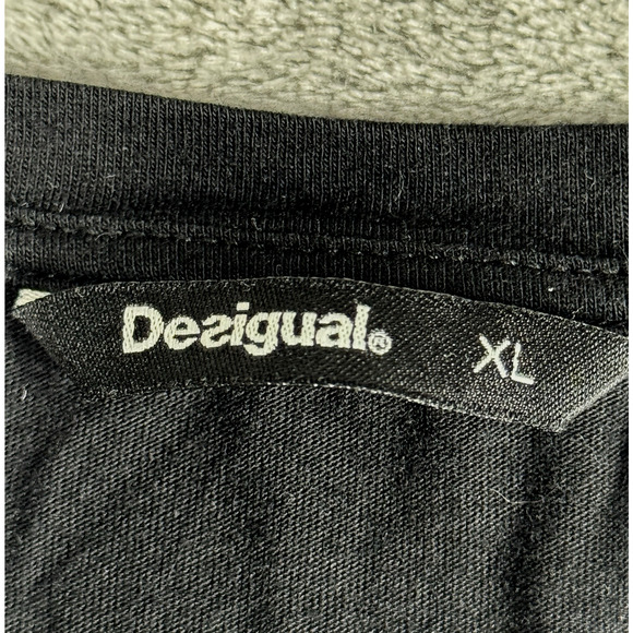 Desigual Shirt Womens XL Black Beaded We are Animals Tiger Artsy Art to Wear - Picture 7 of 8